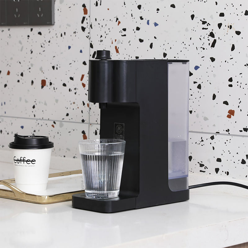 A11-A مبرد مياه ذو تسخين سريع